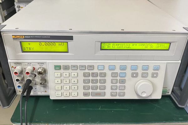 FLUKE福祿克5522A/SC300/SC600/SC1100多功能校準儀